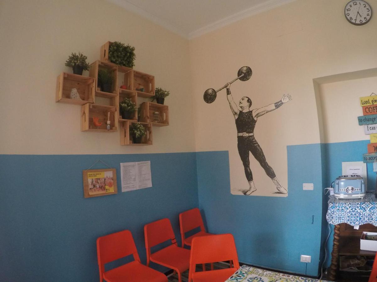 Home Genoa Hostel Luaran gambar