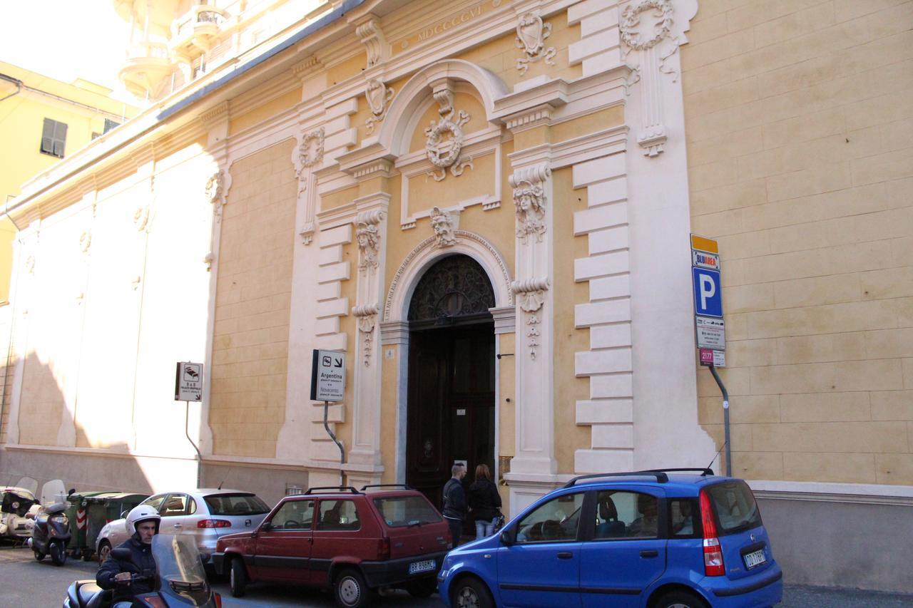 Home Genoa Hostel Luaran gambar